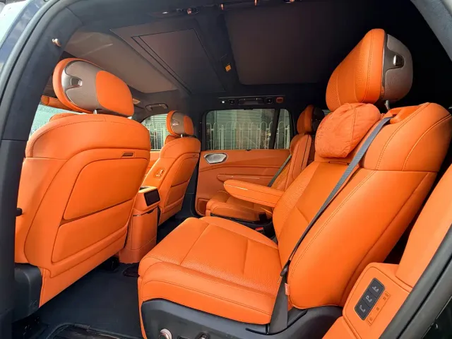 Lynk & Co 900 — Фото автомобиля 14
