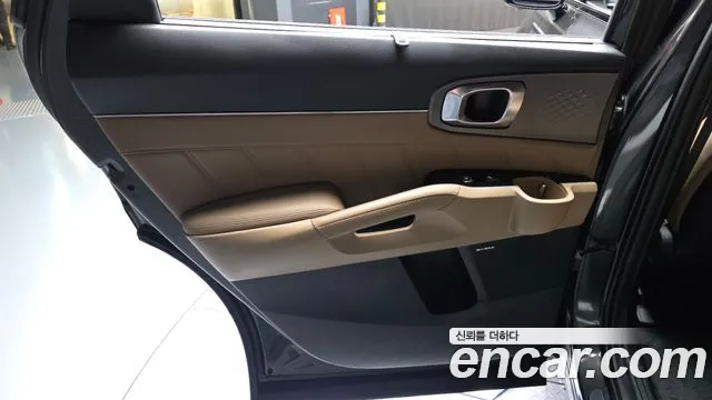 Kia Sorento — Фото автомобиля 14
