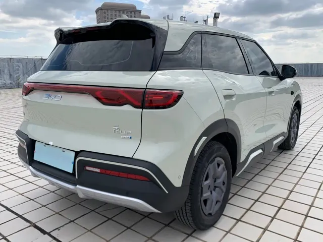 BYD Yuan UP — Фото автомобиля 6