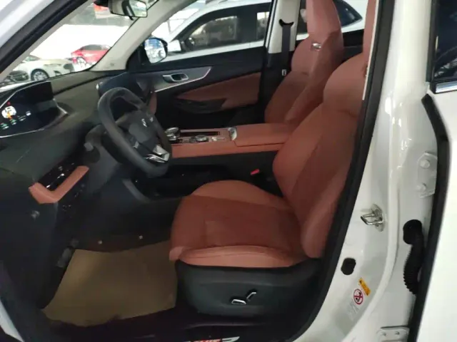 Changan CS55 Plus — Фото автомобиля 10