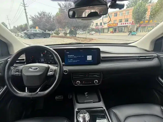 Ford Edge 2021 PLUS EcoBoost 245 FWD Luxury Sharp 7-seater — Фото автомобиля 9