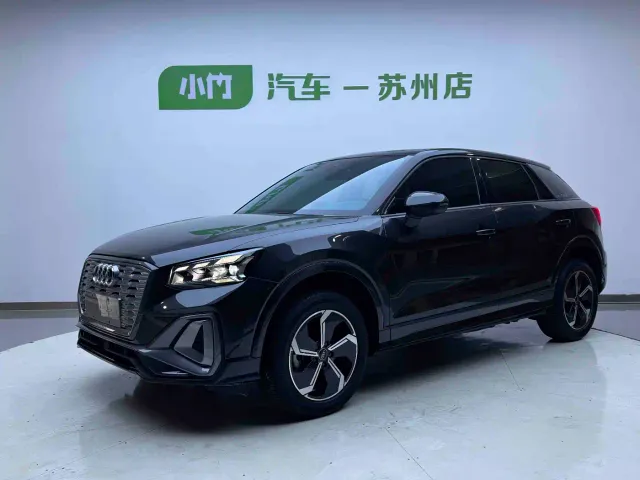 Фотография автомобиля — Audi Q2L e-tron