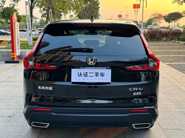 Honda CR-V — Фото автомобиля 11