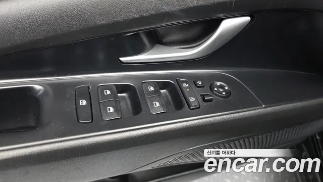 Hyundai Avante CN7 — Фото автомобиля 30