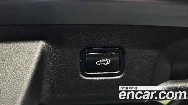 Hyundai Palisade Palisade Дизель 2.2 2WD — Фото автомобиля 15
