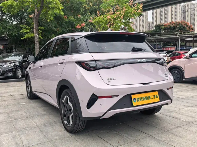 BYD Dolphin — Фото автомобиля 17