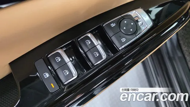 Kia Carnival Generation 4 — Фото автомобиля 17