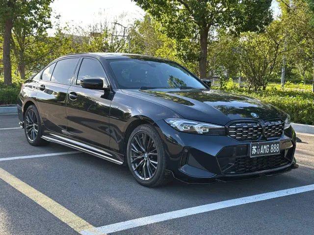 BMW 3 Series — Фото автомобиля 2