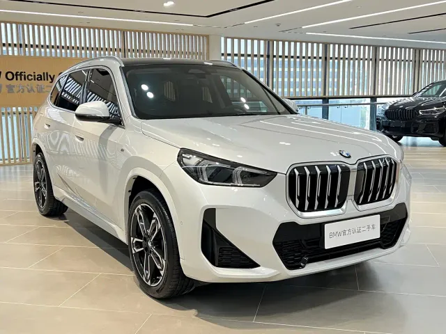 BMW X1 — Фото автомобиля 3