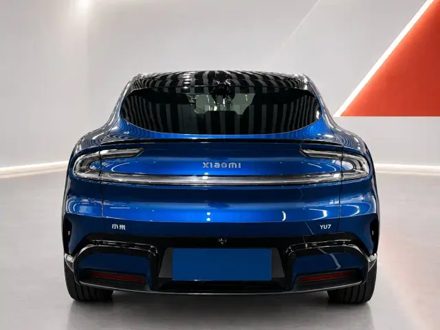 Xiaomi YU7 — Фото автомобиля 5