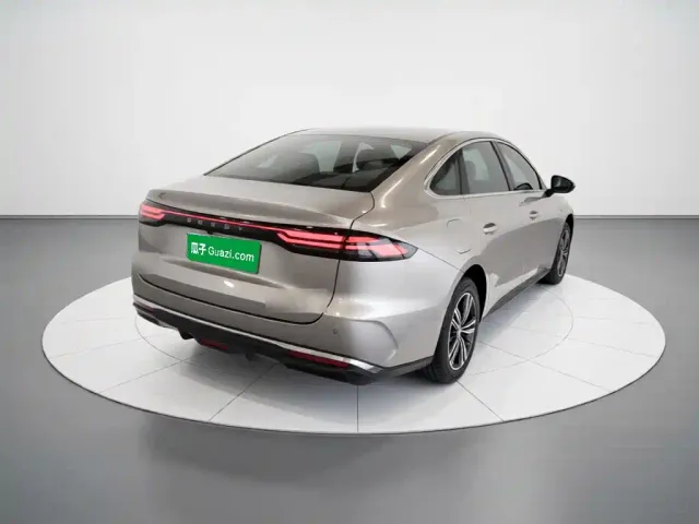 Geely Galaxy Stellar 6 — Фото автомобиля 4