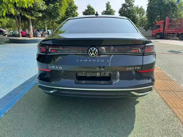 Volkswagen Lamando — Фото автомобиля 5