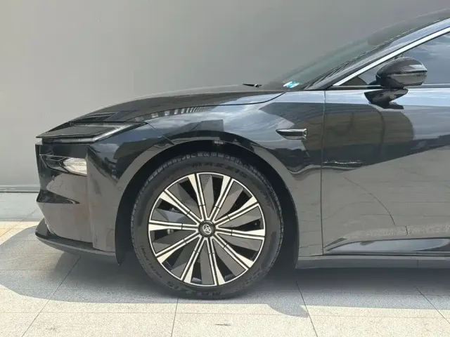 Toyota BoZhi 7 — Фото автомобиля 5