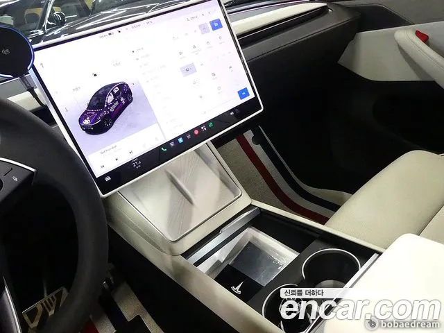 Tesla Model Y — Фото автомобиля 12