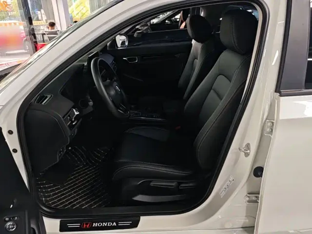 Honda Civic — Фото автомобиля 14