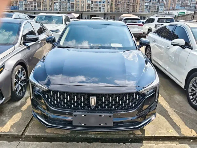 Bestune B70 — Фото автомобиля 2