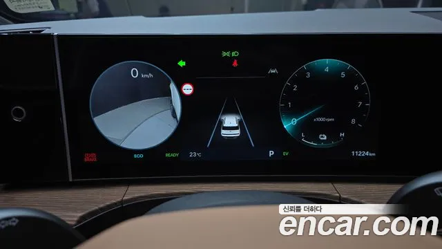 Hyundai Santa Fe MX5 — Фото автомобиля 11