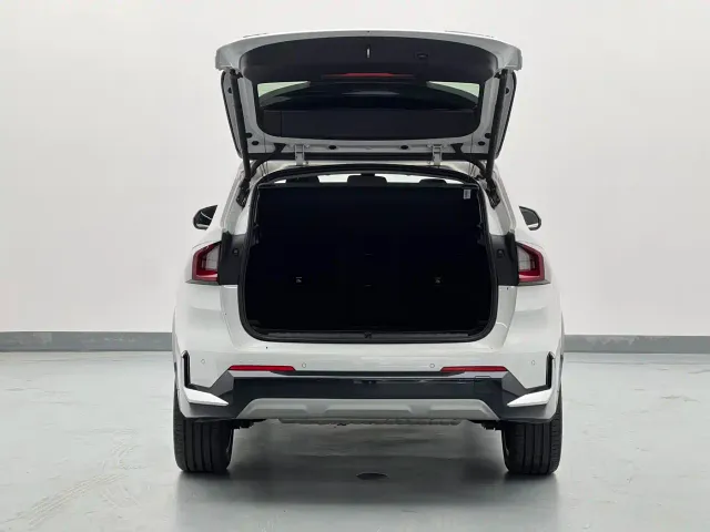 BMW X1 — Фото автомобиля 13