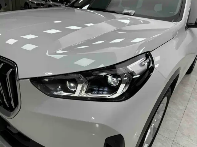 BMW X1 — Фото автомобиля 23