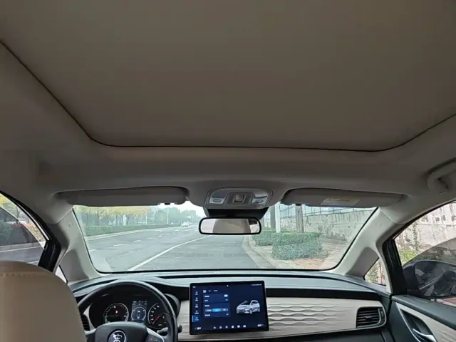BYD Song MAX — Фото автомобиля 17