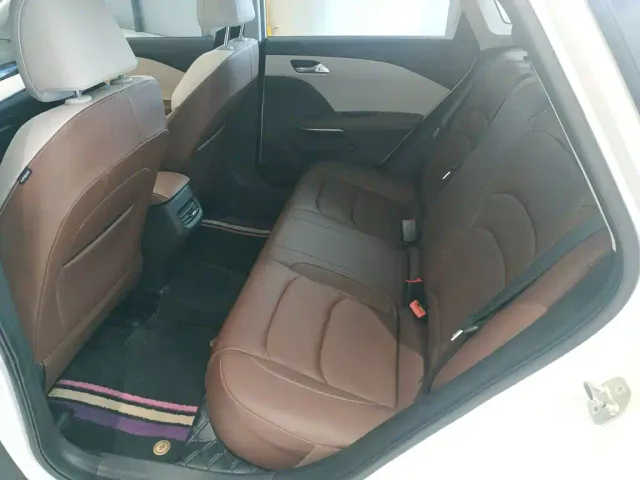 Chevrolet Monza — Фото автомобиля 16
