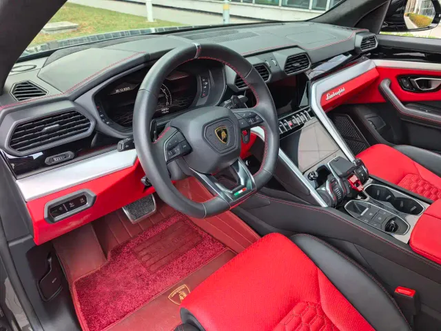 Lamborghini Urus — Фото автомобиля 7