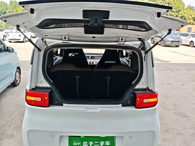 Wuling Hongguang Mini EV — Фото автомобиля 18