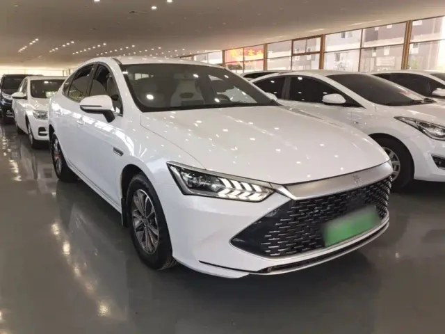 BYD Qin PLUS — Фото автомобиля 3