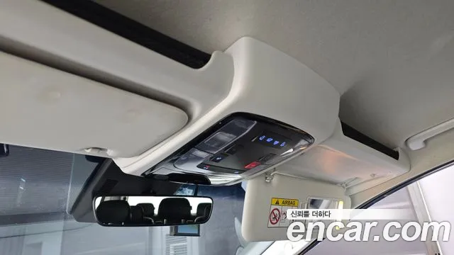 Hyundai Staria — Фото автомобиля 28