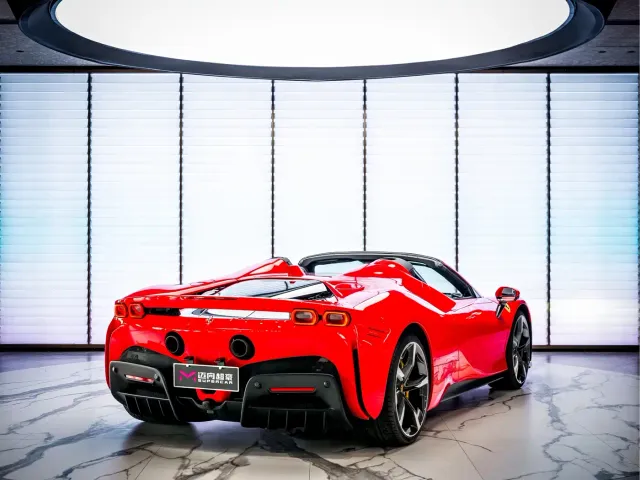 Ferrari SF90 — Фото автомобиля 5