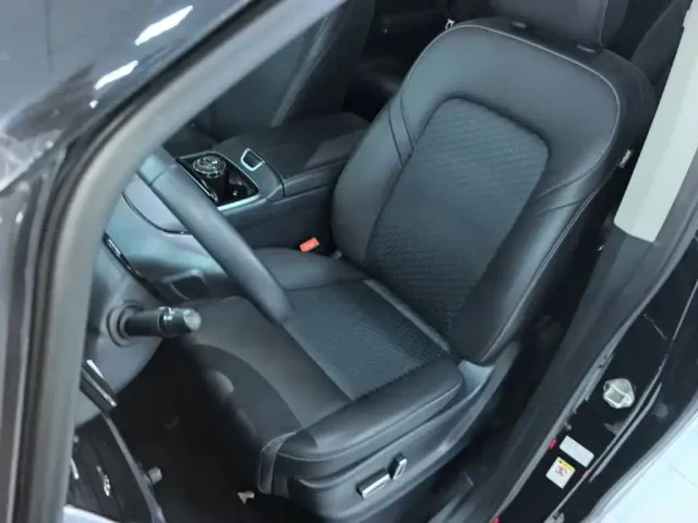 GAC Trumpchi M8 — Фото автомобиля 11
