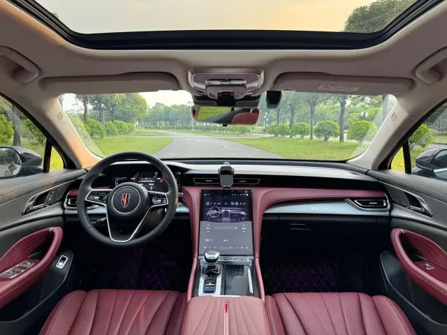 Hongqi H5 — Фото автомобиля 15
