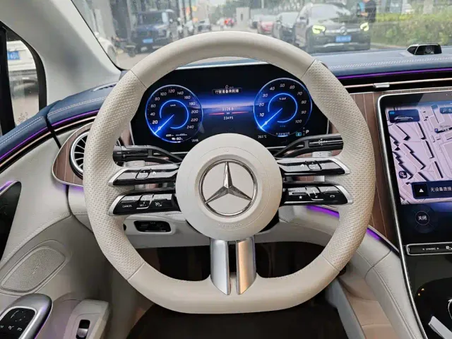 Mercedes-Benz Mercedes-Benz EQE 2025 500 4MATIC Pioneer — Фото автомобиля 15
