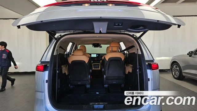 Kia Carnival 4th Gen — Фото автомобиля 26