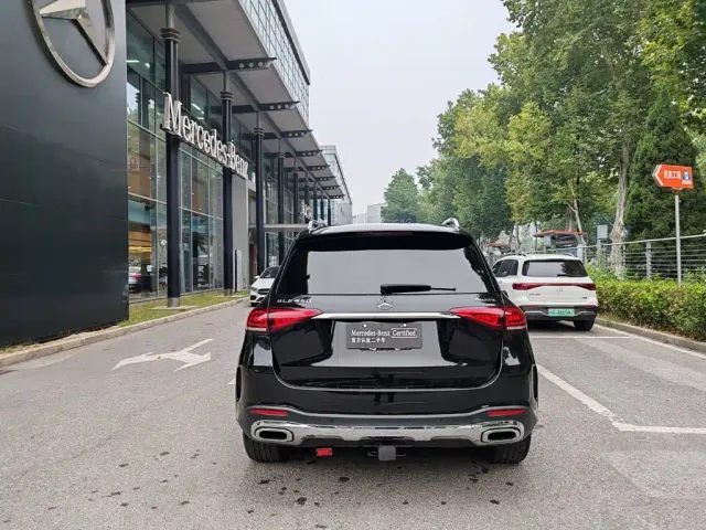 Mercedes-Benz GLE-Class — Фото автомобиля 17