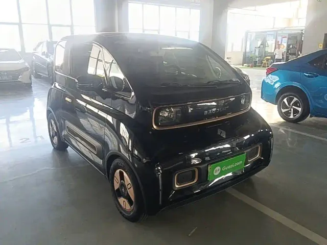 Baojun KiWi EV — Фото автомобиля 3