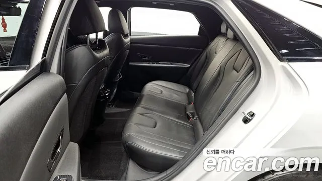 Hyundai AVANTE — Фото автомобиля 12