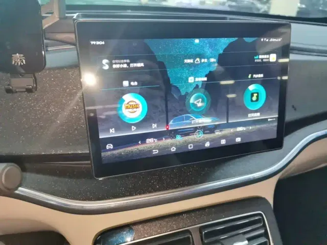 BYD Qin PLUS — Фото автомобиля 12