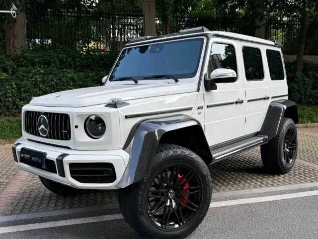 Фотография автомобиля — Mercedes-Benz G-Class