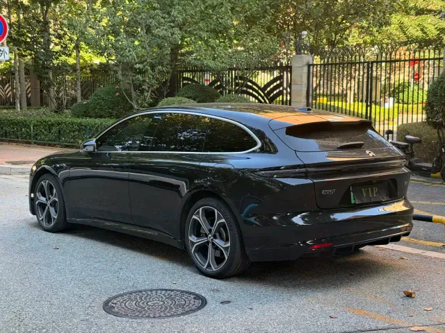 Nio ET5 Touring — Фото автомобиля 9