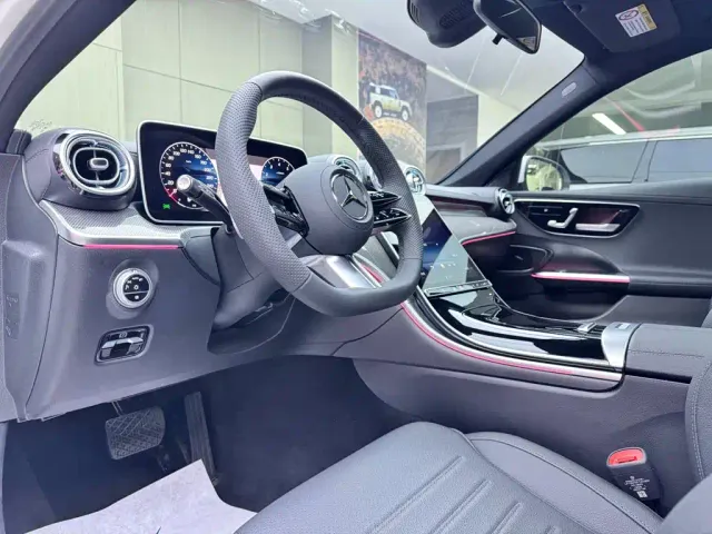 Mercedes-Benz C-Class — Фото автомобиля 8