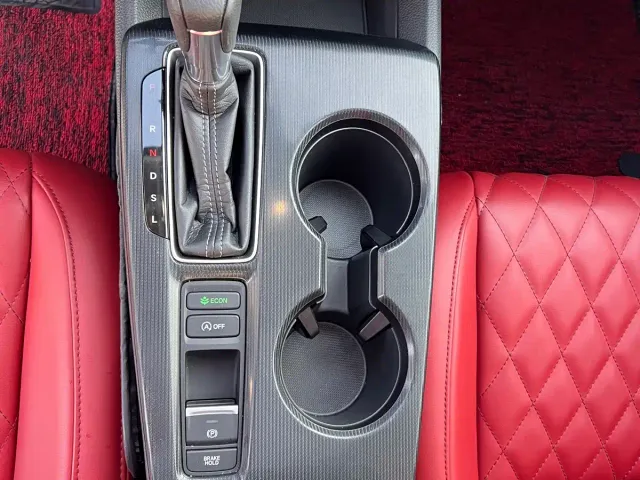 Honda Civic — Фото автомобиля 16