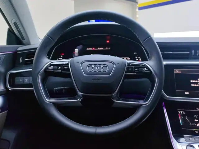 Audi A7L — Фото автомобиля 15