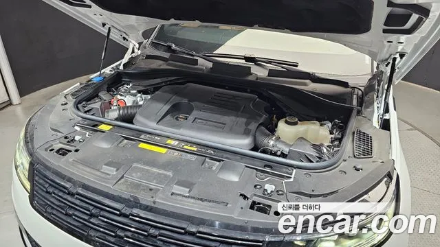 Land Rover Range Rover Sport — Фото автомобиля 6