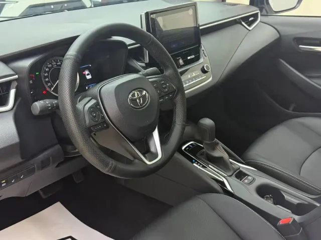 Toyota Corolla — Фото автомобиля 7