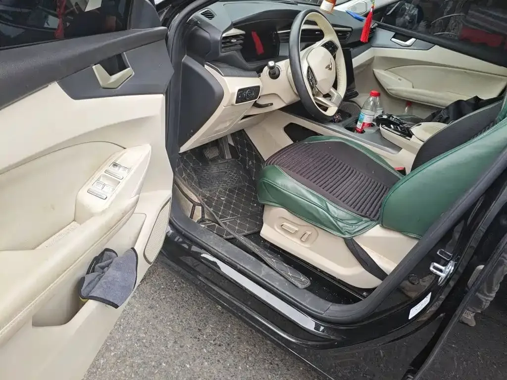 Cowin Kaiyi Kunlun NEV 2024 Kunlun iHD 150km Horizon Edition — Фото автомобиля 13