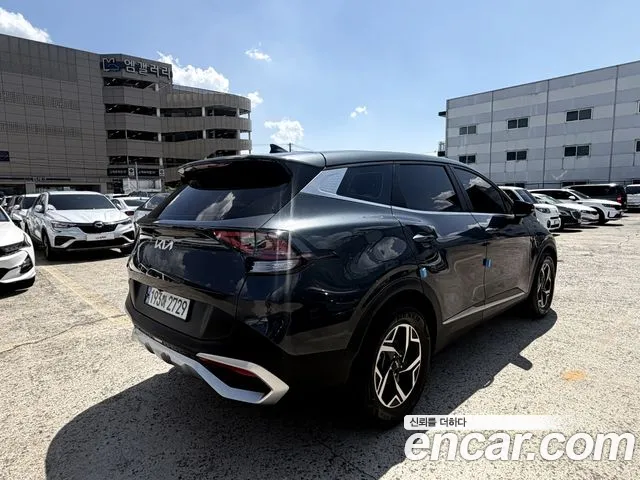 Kia Sportage Sportage 5-е поколение Бензин 1.6 турбо 2WD — Фото автомобиля 8