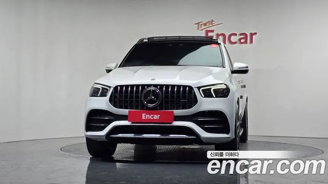 Mercedes-Benz GLE-Class — Фото автомобиля 3