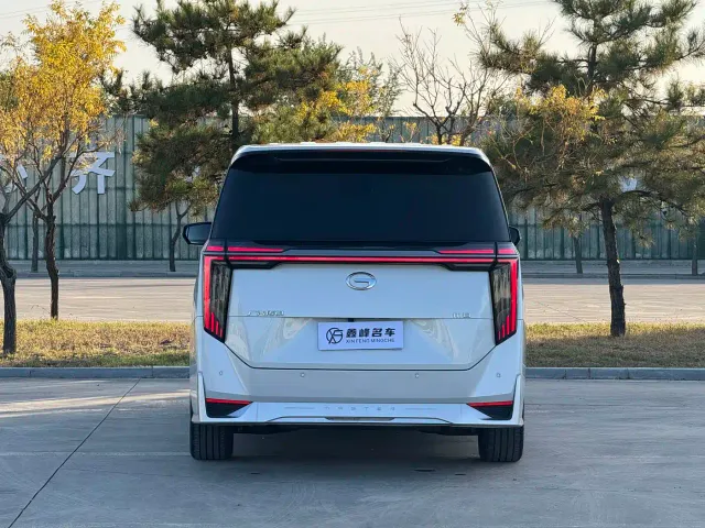 GAC Trumpchi M8 — Фото автомобиля 27