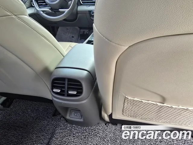 Hyundai Avante CN7 — Фото автомобиля 19
